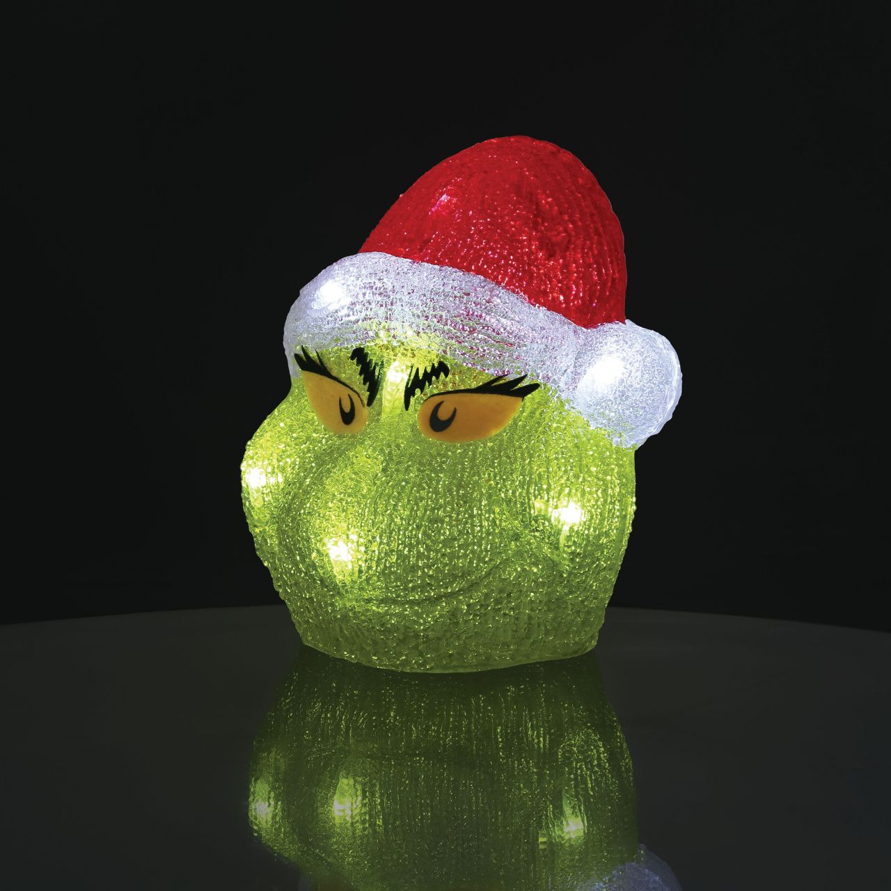 This Santa Grinch will make the perfect nightlight this Christmas season with its battery operated timed light up feature that provides 6 hours on and 18 hours off.