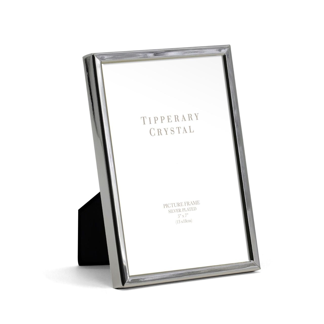 The Tipperary Aspect 5 x 7 Frame showcases a refined silver finish that complements any décor with subtle elegance. Designed to hold a 5" x 7" photograph, this frame offers a sleek profile and durable construction