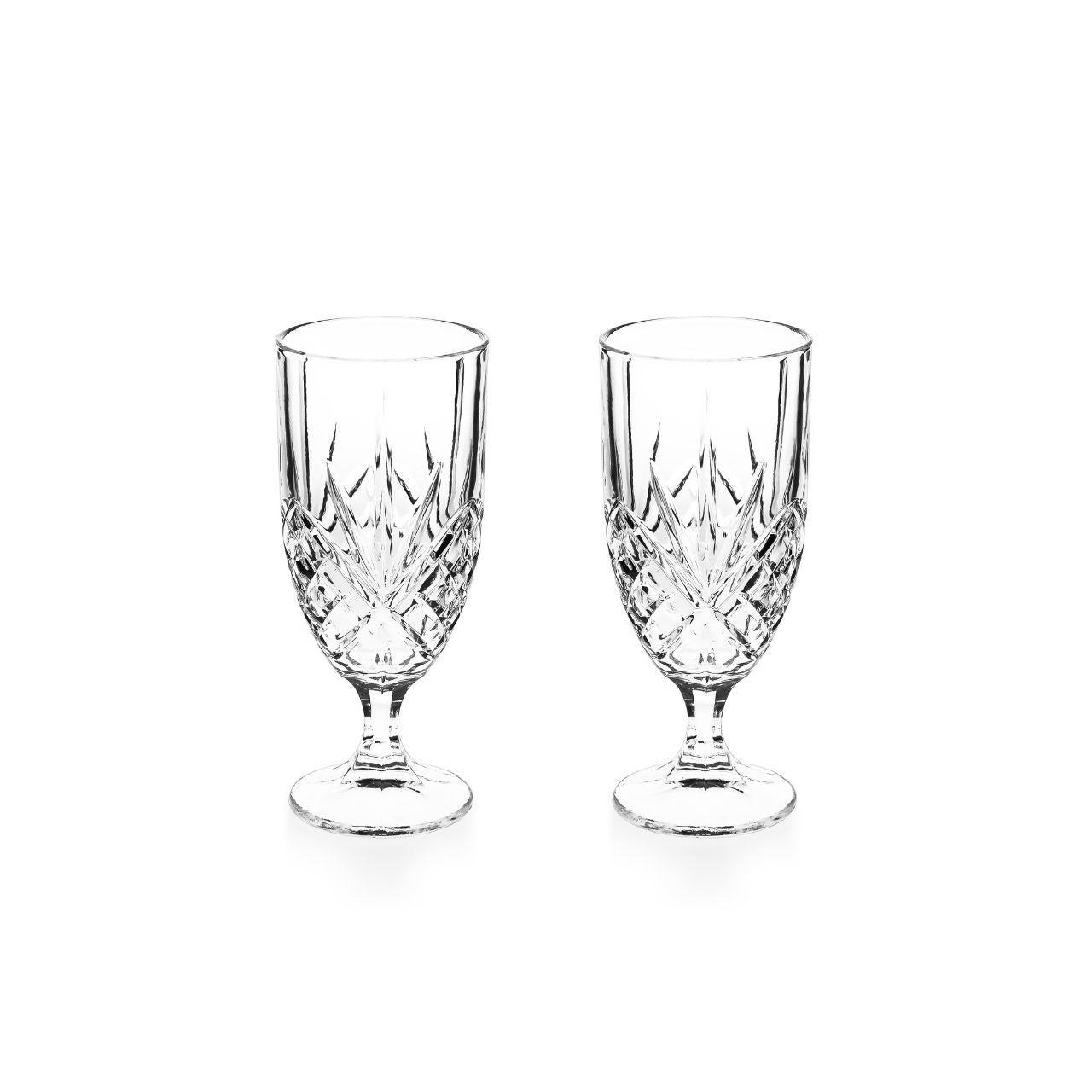 The Tipperary Belvedere Footed Water Glasses Set showcases expert craftsmanship and elegant design. It features six glasses, making it perfect for entertaining or everyday use.
