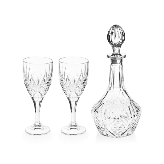 Experience the ultimate sophistication with the Tipperary Belvedere Wine Decanter and 2 Wine Glasses set. Crafted with precision and elegance in mind, this set boasts a beautifully designed decanter and two matching glasses. Enhance your wine tasting experience while impressing your guests with this luxurious set.
