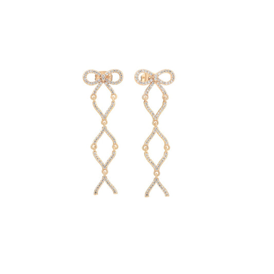 Delicate yet powerful, the bow has long been a symbol of love, unity and effortless sophistication. Our Bow Collection celebrates this timeless motif with exquisite craftmanship and refined beauty.