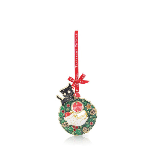 Celebrate the festive season with the Tipperary Cats Gem Christmas Decoration, a refined addition to your holiday décor.