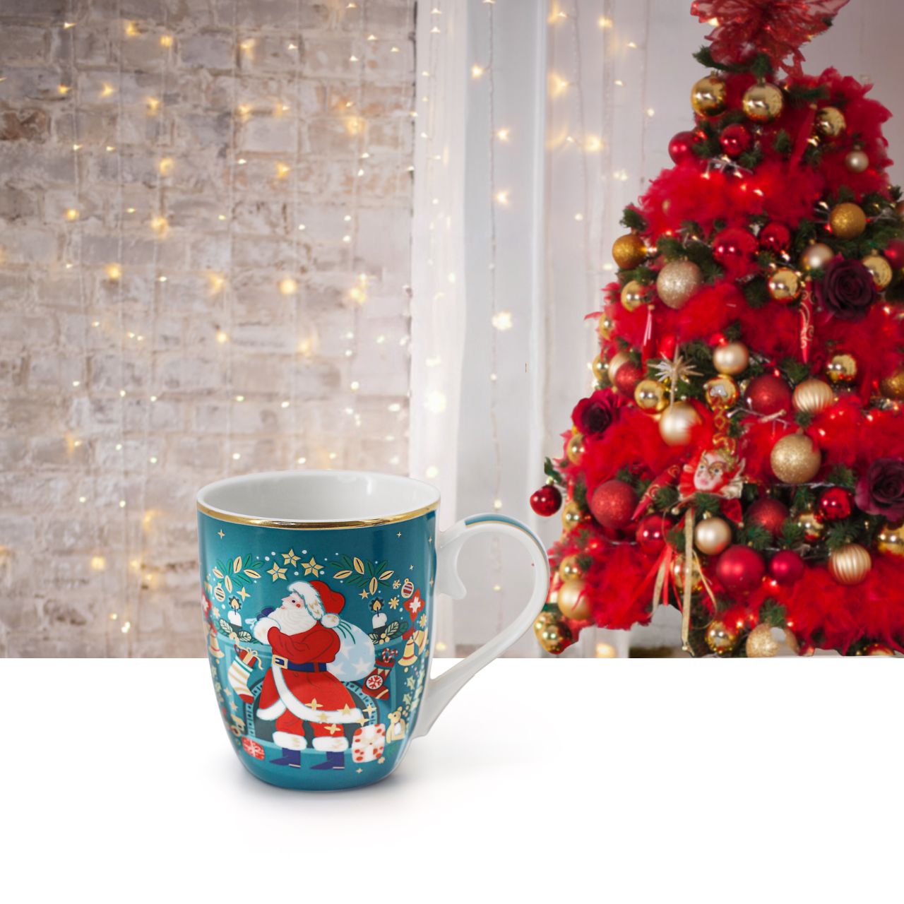 Single Christmas Mug - Santa with Sack by Tipperary Crystal  Gather your loved ones for a holiday celebration to remember. Our Christmas Tableware is made to bring festive happiness to lunch, dinner and every meal in between. Tipperary wishes to make these moments even more magical.