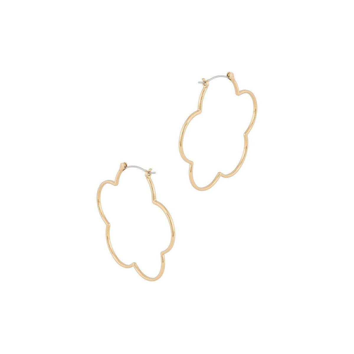 These hoop earrings take the classic silhouette somewhere a little more interesting. Instead of a plain circle, the wire follows the outline of a flower, with soft rounded petals giving the whole shape a gentle, organic feel. In gold, they catch the light nicely without being too flashy.