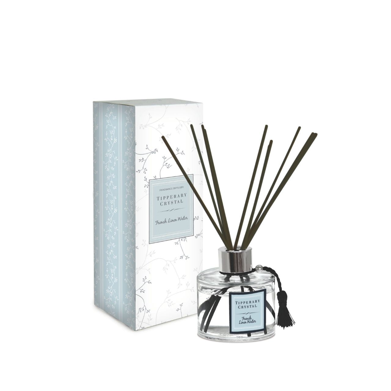 Reminiscent of evenings on the veranda in Provence, this soft aroma includes relaxing lavender, sweet orange, petit grain and some light citrus notes diffusing a clean and soothing fragrance.