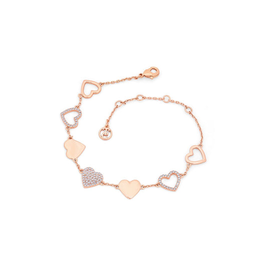 A collection that is truly the ultimate expression of love, a wearable statement of the strength and fragility of the heart, a small&nbsp;shimmering reminder of love to cherish... forever