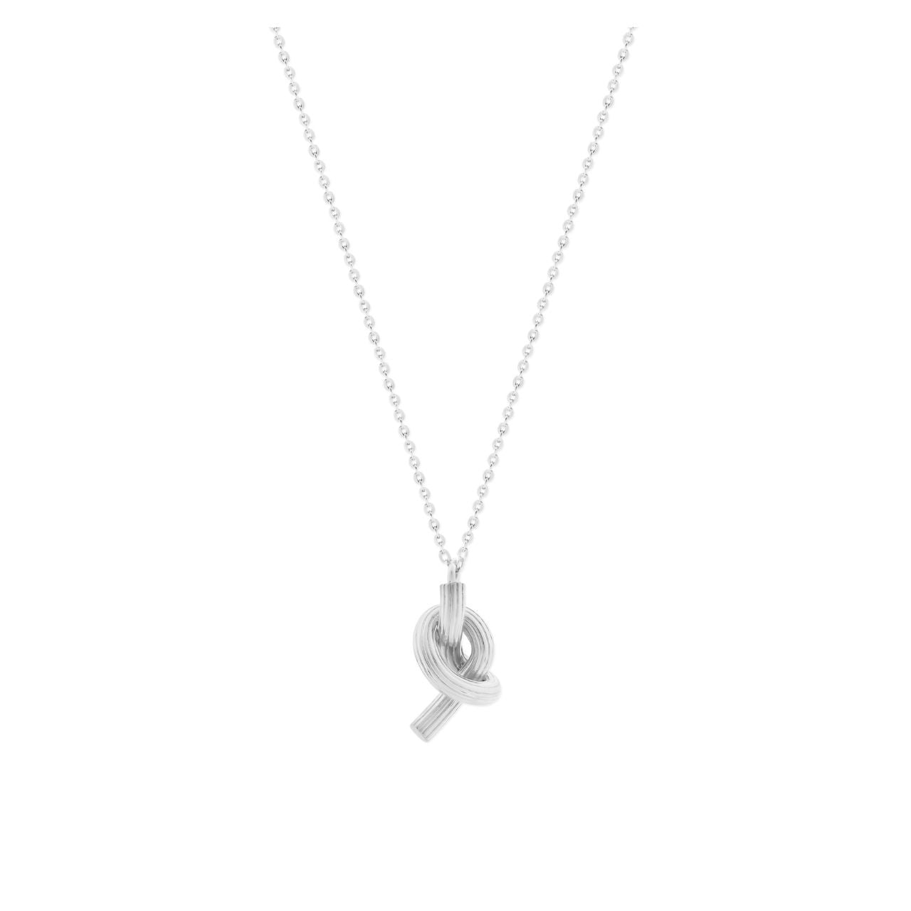 Celebrate eternal love with this stunning Tipperary Love Knot pendant, a timeless symbol of connection and devotion.