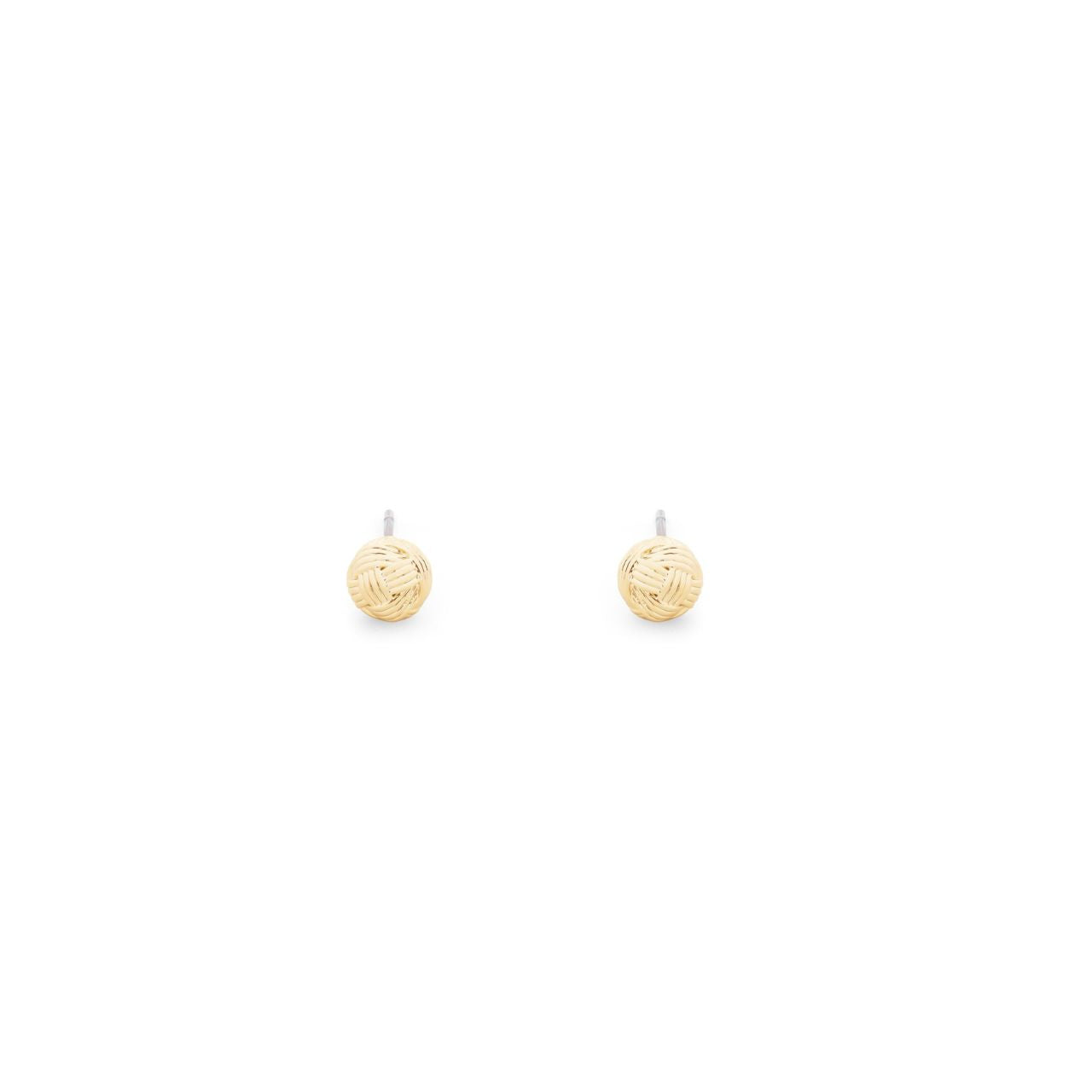 Celebrate the timeless beauty of heritage with these exquisite Tipperary Love Knot stud earrings. Crafted in gleaming gold, each piece features an intricate knot ball design that symbolizes eternal love and connection.