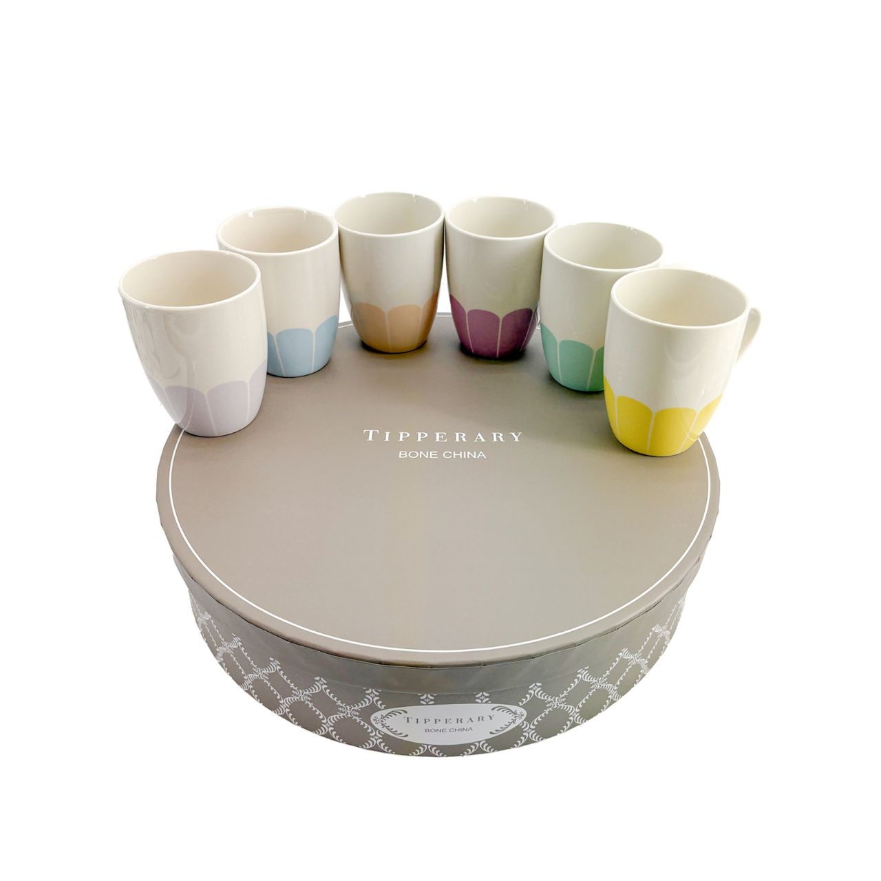Elevate your daily ritual with this refined collection of six mugs from Tipperary's Petals range. Each piece showcases delicate floral artistry, bringing understated elegance to your table.