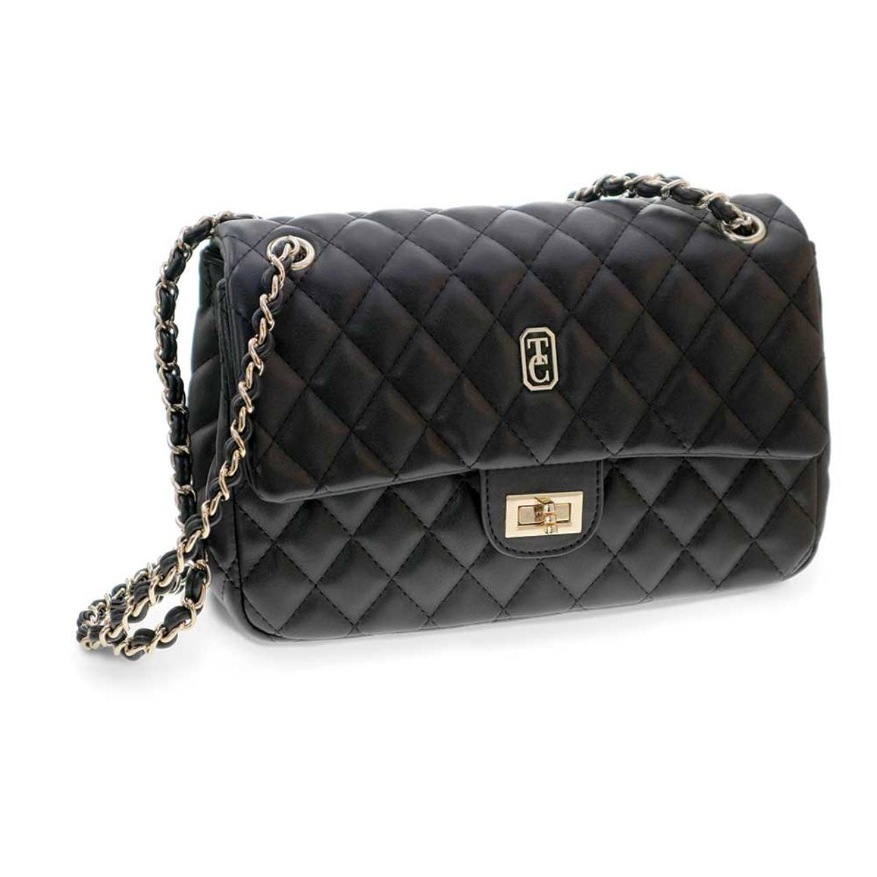 Rendered in a diamond quilt, the Palermo bag is complete luxury, an elegantly chic accessory. Polished yellow gold tone hardware accents the tactile leather exterior. The adjustable chain and PU strap offer the convenience of wearing it over your shoulder or wearing it as a cross-body.
