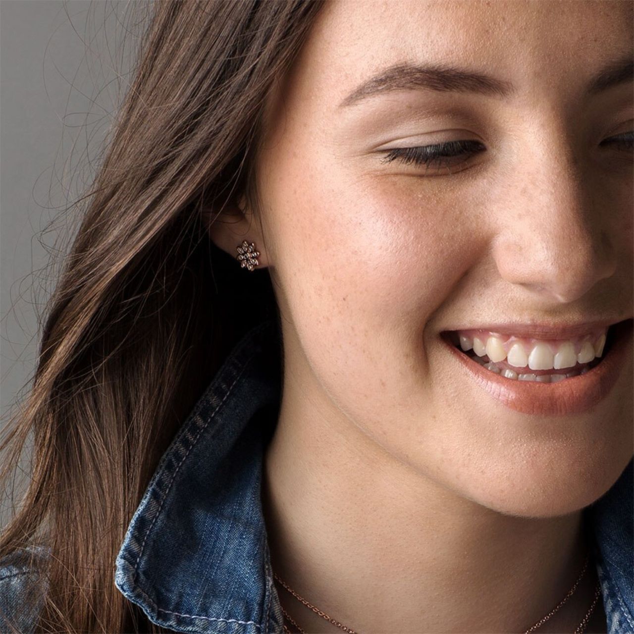 Elegant rose gold flower stud earrings crafted by Tipperary Crystal. These delicate studs feature a charming floral design with a warm rose gold finish, perfect for everyday wear or special occasions.