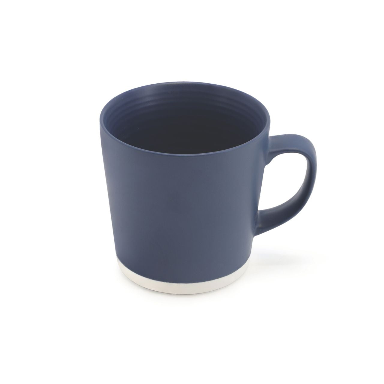 Discover the refined elegance of the Tipperary Pottery Mug Set, featuring six beautifully crafted mugs with a minimalist design and a gentle colour scheme. These high-quality pottery mugs, adorned with soft, muted tones, seamlessly blend into any décor, offering both beauty and durability.