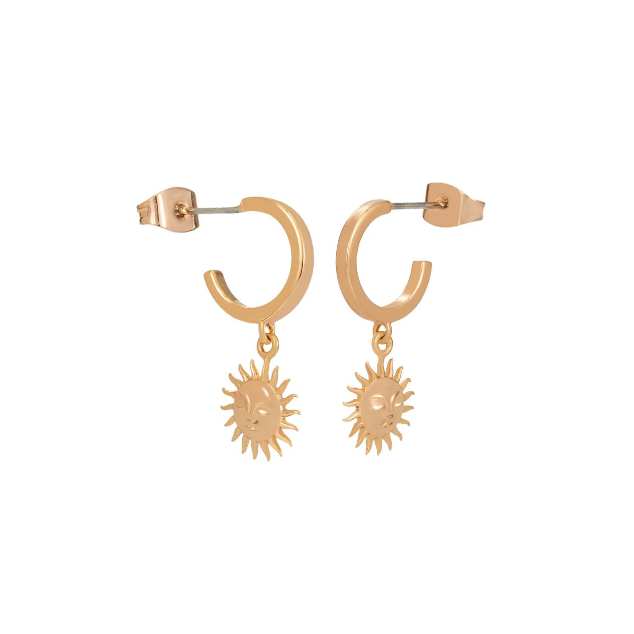 Experience the radiance of the sun with our new Soleil jewellery collection. Our designs capture the positivity, joy & warmth of the sun. Brighten up your day every day. Discover delicate earrings, pendants, bracelets and bangles. Perfect to achieve a simple but glamorous look.