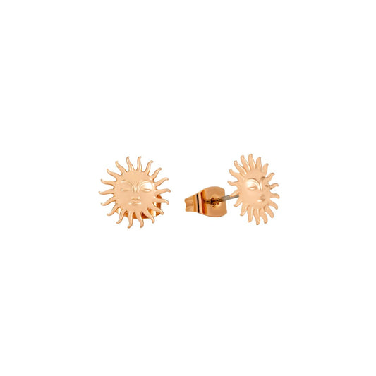 Experience the radiance of the sun with our new Soleil jewellery collection. Our designs capture the positivity, joy & warmth of the sun. Brighten up your day every day. Discover delicate earrings, pendants, bracelets and bangles. Perfect to achieve a simple but glamorous look.
