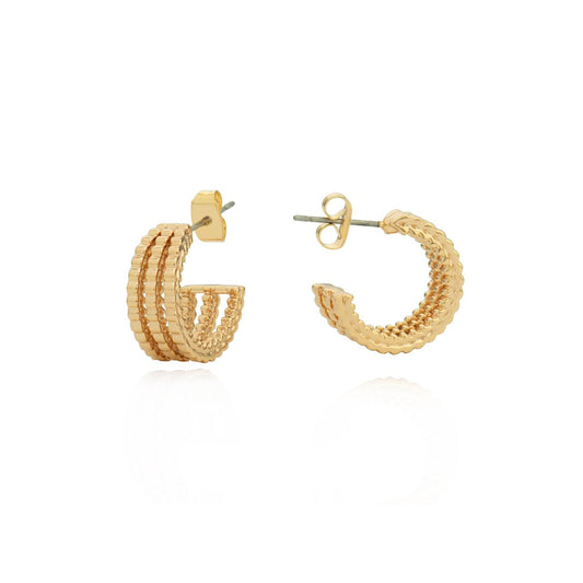 The Tipperary Triple Rope Hoop Earrings in Gold are expertly crafted to add a touch of elegance to any outfit. Made with triple rope detailing, these earrings offer a unique and sophisticated look. Perfect for any occasion, these earrings will elevate your style while showcasing your impeccable taste.