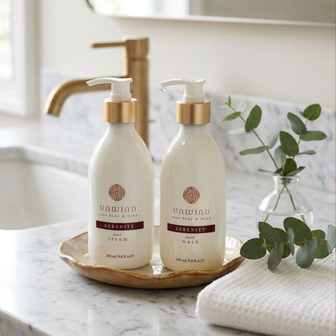 Enhance your skincare routine with the Serenity hand wash and hand cream from our Unwind collection. Infused with the timeless fragrance of roses and jasmine, this hand wash offers a sensory journey that soothes both body and soul.