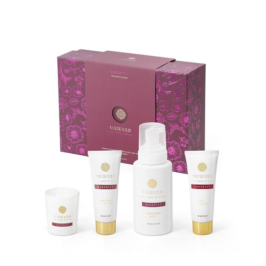 Enhance your skincare routine with the Serenity set featuring a foaming body gel, exfoliating body scrub, nourishing body cream, and a calming candle - designed to soothe your senses and provide a peaceful escape from the demands of the day. Infused with the timeless fragrance of roses and jasmine, this hand wash offers a sensory journey that soothes both body and soul.