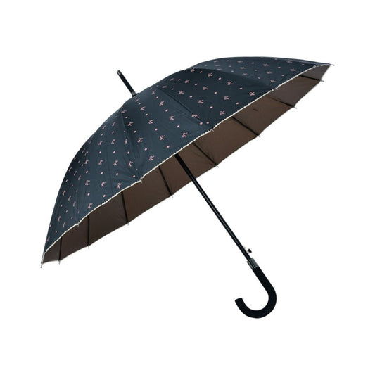 Yuck! It’s raining cats and dogs again… and now I have to go outside too; dilemma! With the umbrellas from Clayre &amp; Eef, it’s not a problem to go outside during a rain shower. With good protection against the wind and rain, you can brave this bad weather in style. Let it rain!