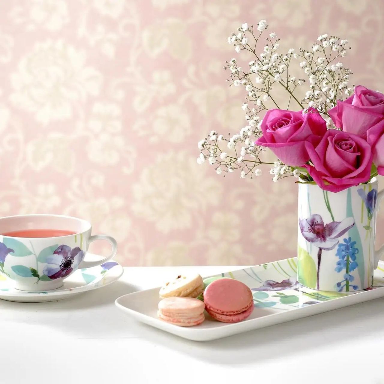 Serve up delicious treats at your family get-togethers in gorgeous style