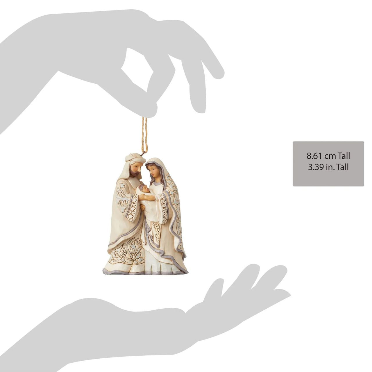 From the White Woodland collection as part of Heartwood Creek by Jim Shore, this Nativity hanging ornament is perfect for any festive tree this Christmas. Comes in fully branded packaging.