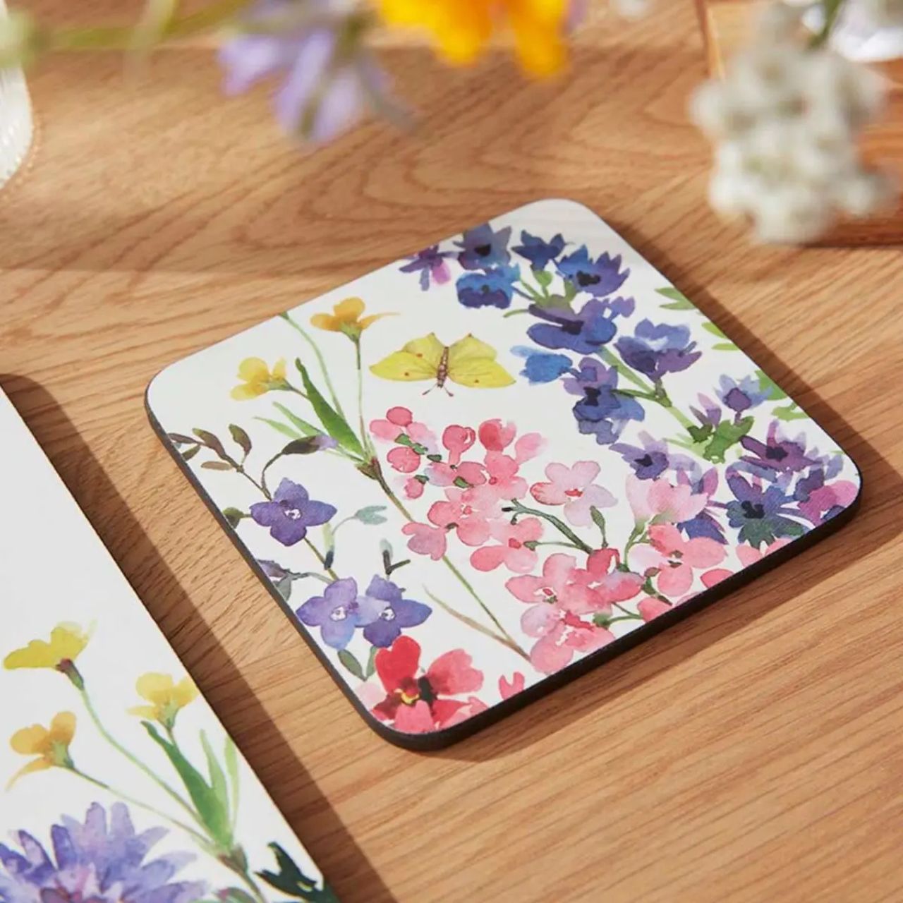 These naturally beautiful coasters make a vibrant, floral addition to mealtimes
