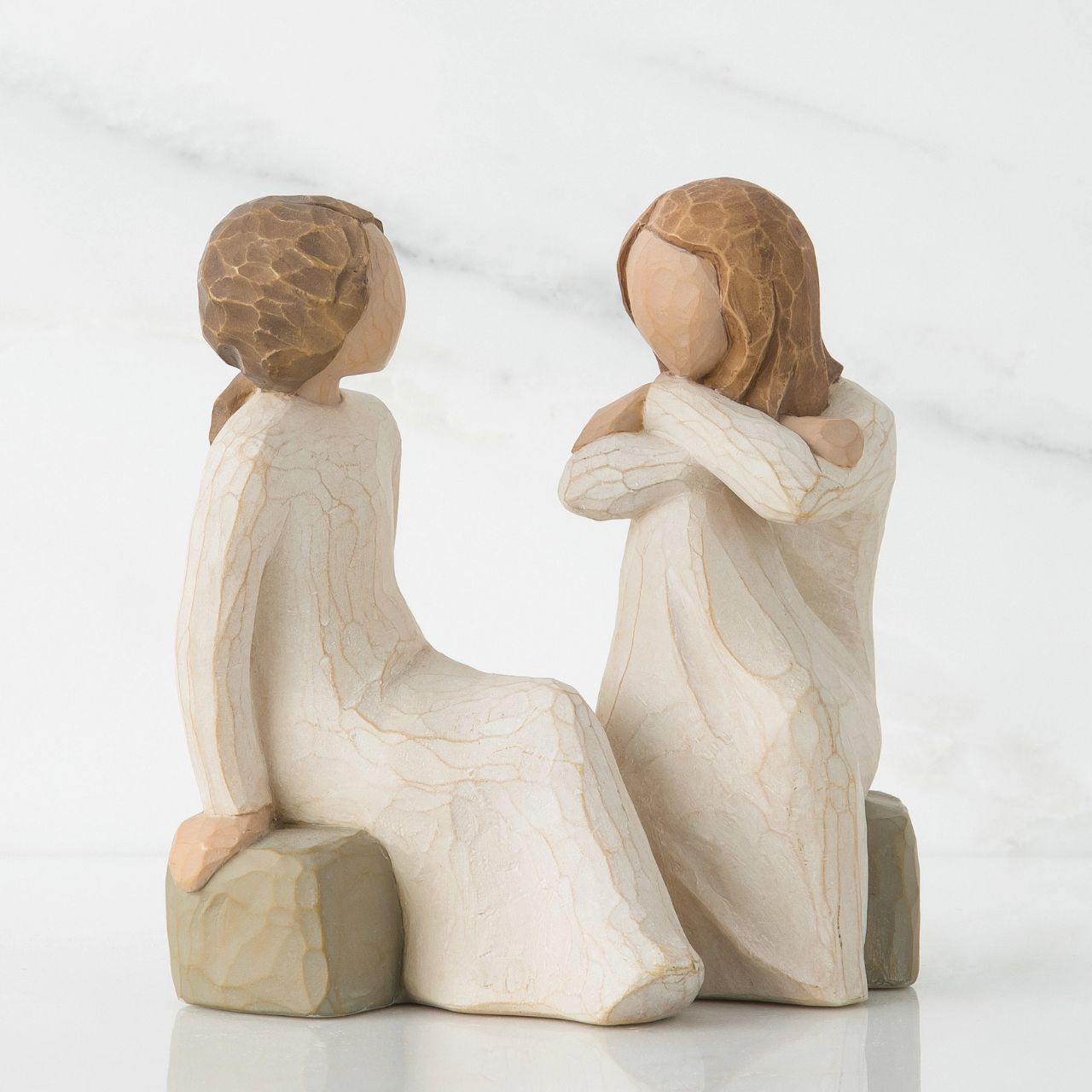 Willow Tree is an intimate line of figurative sculptures representing sentiments of love, closeness, healing, courage, hope...all the emotions we encounter in life. "Totally inspired by my two sisters and my very good girlfriends... that I can pour my heart out to" - Susan Lordi.