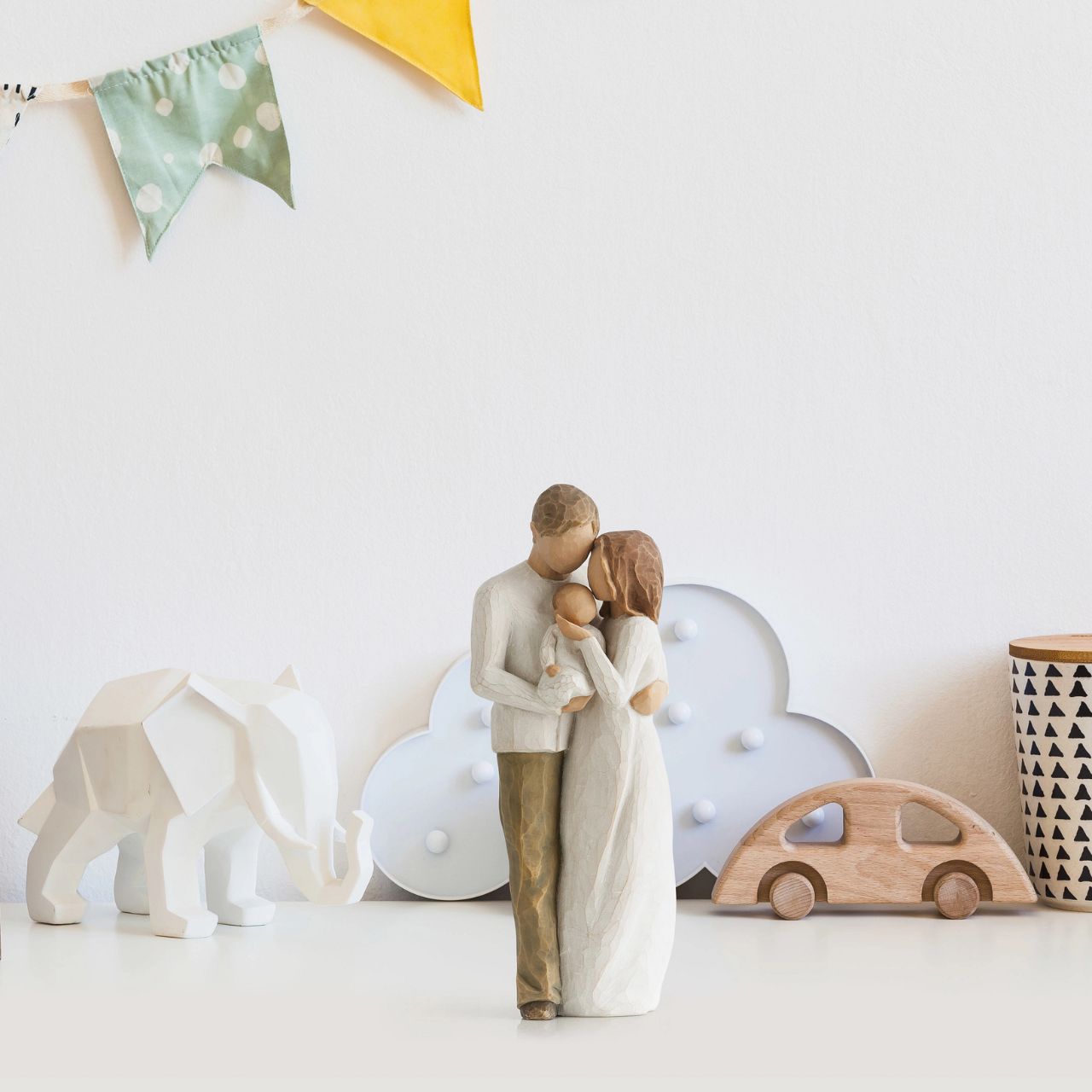 Willow Tree is an intimate line of figurative sculptures representing sentiments of love, closeness, healing, courage, hope...all the emotions we encounter in life. "...When you bring a new baby home, all of a sudden you understand the excitement of being a family - this, now, is your family.