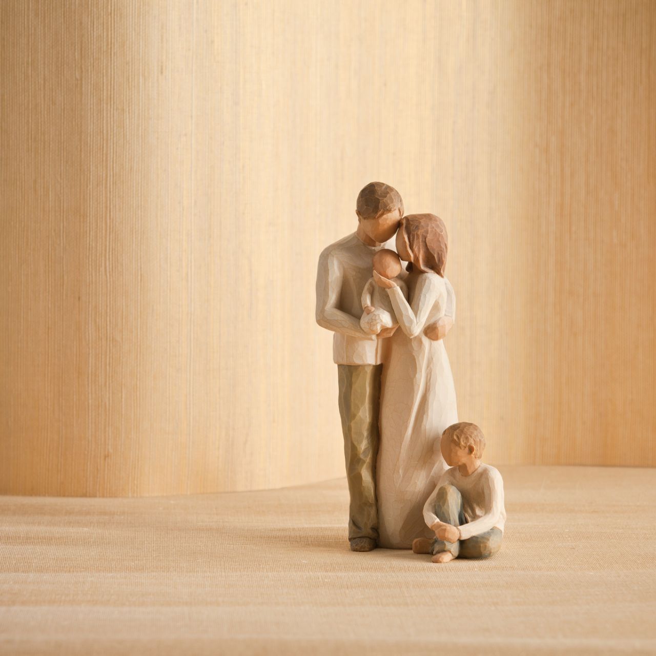Willow Tree is an intimate line of figurative sculptures representing sentiments of love, closeness, healing, courage, hope...all the emotions we encounter in life. "...When you bring a new baby home, all of a sudden you understand the excitement of being a family - this, now, is your family.