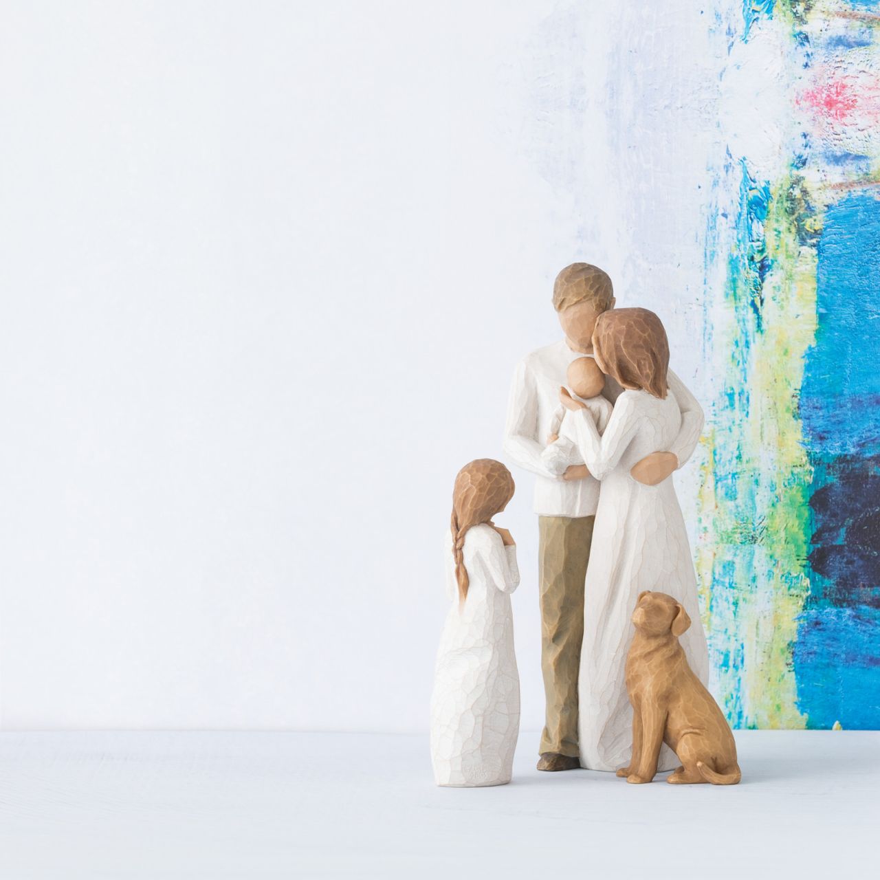 Willow Tree is an intimate line of figurative sculptures representing sentiments of love, closeness, healing, courage, hope...all the emotions we encounter in life. "...When you bring a new baby home, all of a sudden you understand the excitement of being a family - this, now, is your family.