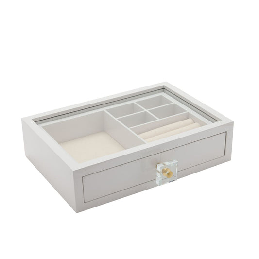 Keep your jewellery safe and ordered with this stylish contemporary white jewellery box, from the SOPHIA Classic Collection.