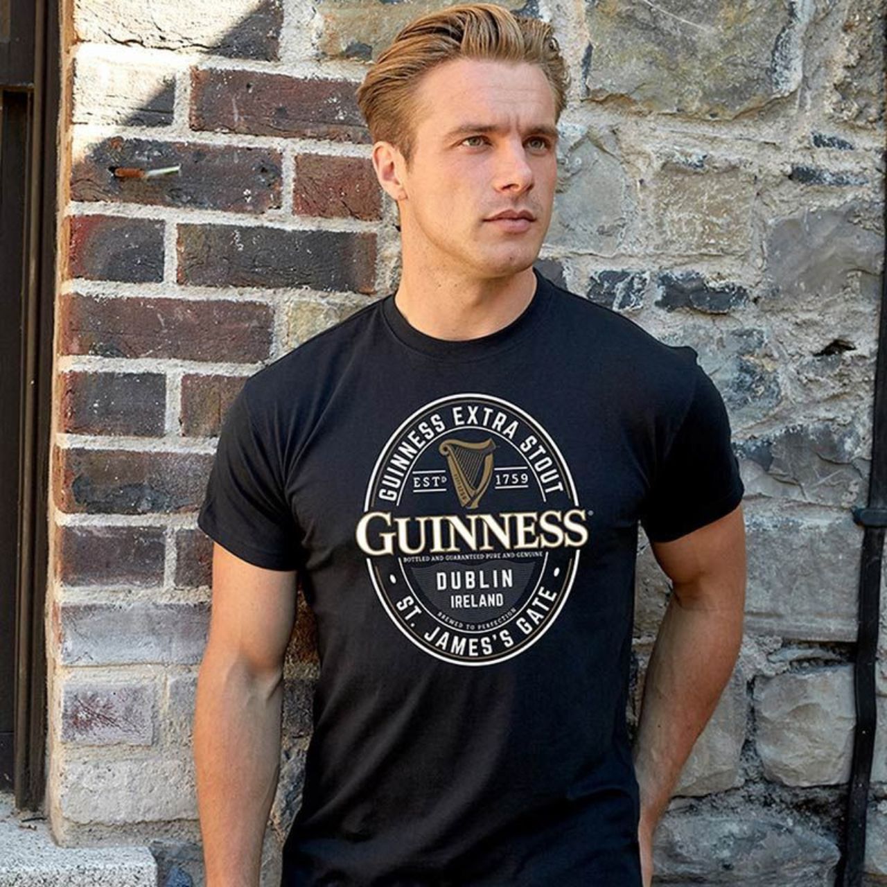 Black Guinness Label T-Shirt  Guinness Official Merchandise Collection