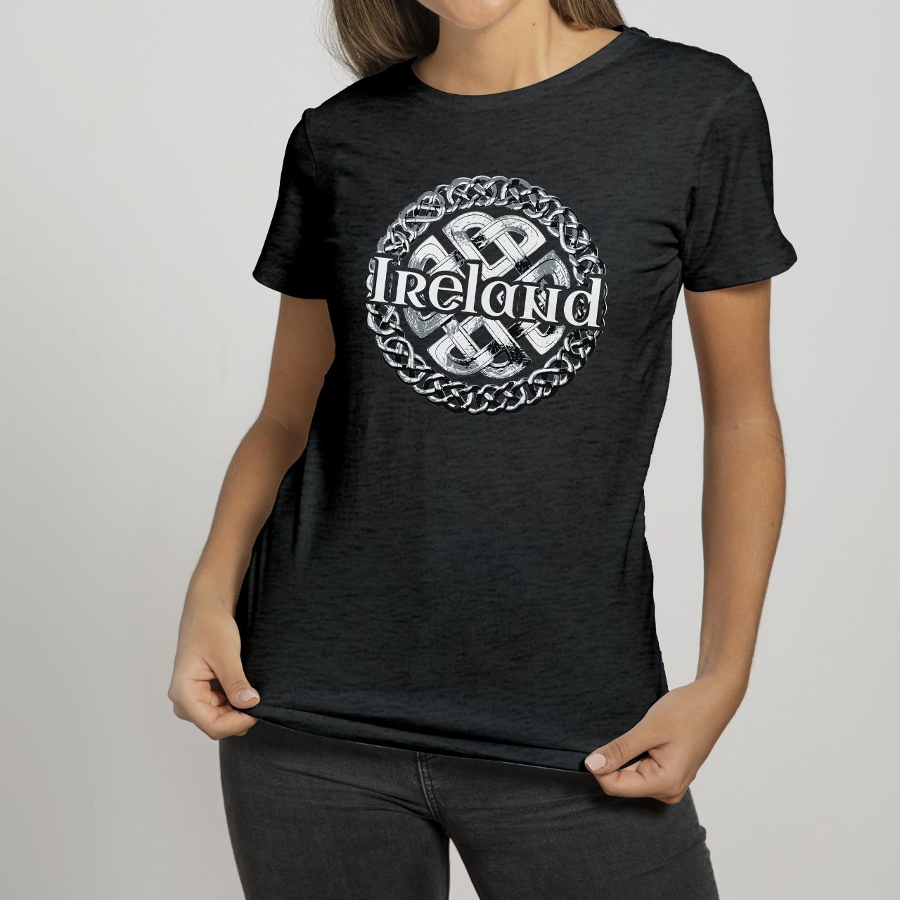 Cara Craft Black Ireland 3D Circle Knot T-Shirt