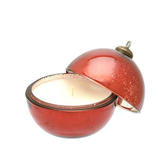 Red Mulled Wine Fragranced Glass Bauble Candle  A Mulled Wine fragranced glass bauble candle.  This aromatic candle makes an eye-catching addition to homes during the festive season.