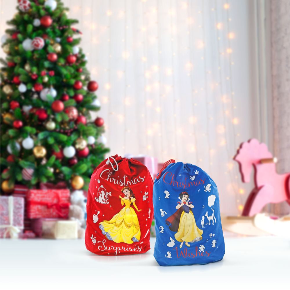 Disney Snow White Sack  Spread the joy of Christmas with this delightful and fun range of sacks and stocking. This unique Christmas gift can be enjoyed year after year and will warm the hearts of adults and children alike.