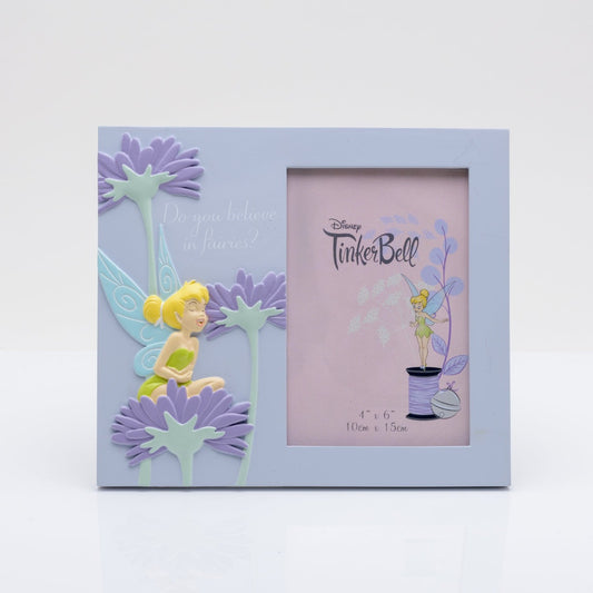 Disney Tinkerbell Photo Frame 4" x 6"  Sprinkle some Disney fairy dust over your home with this DO YOU BELIEVE IN FAIRIES? Tinkerbell 3D relief resin photo frame with a 4" x 6" aperture.