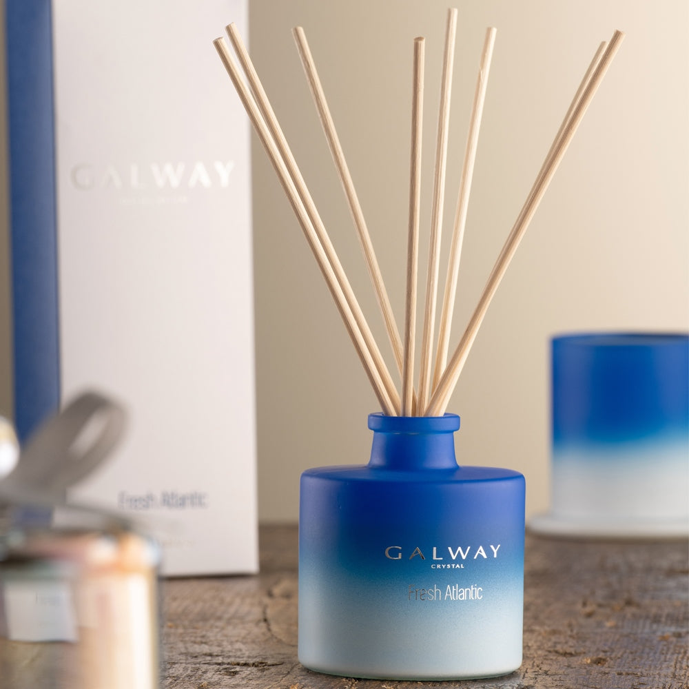 Galway Crystal Fresh Atlantic Diffuser  Our fresh atlantic scent will transform any room and certainly set the right mood. Top notes of ozone accord, bergamot & leafy green accord are contrasted with floral notes of ylang-ylang, soft jasmine, cyclamen & rosewood.