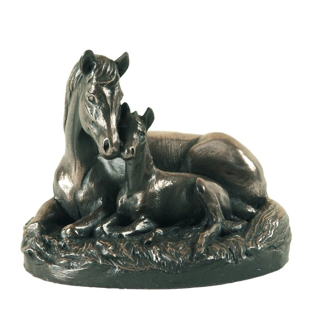 Genesis Pony and Foal  Pony and foal is one of the most popular pieces in the Genesis Collection ideal for a gift or presentation.