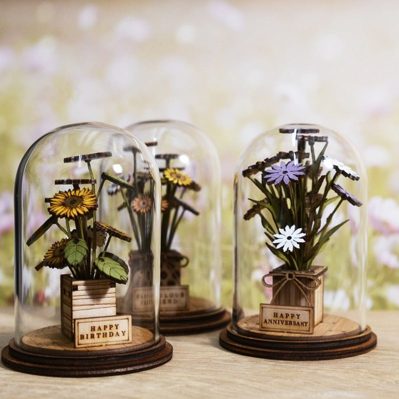 Happy Anniversary Flower Figurine  Celebrate an anniversary with this beautiful floral gift. 