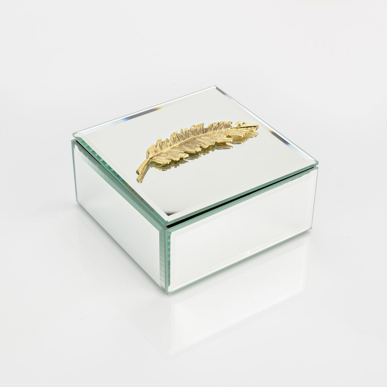 Hestia Mirrored Trinket Box with Golden Feather 12cm  A beautiful mirror glass jewellery box with gold feather lid ico
