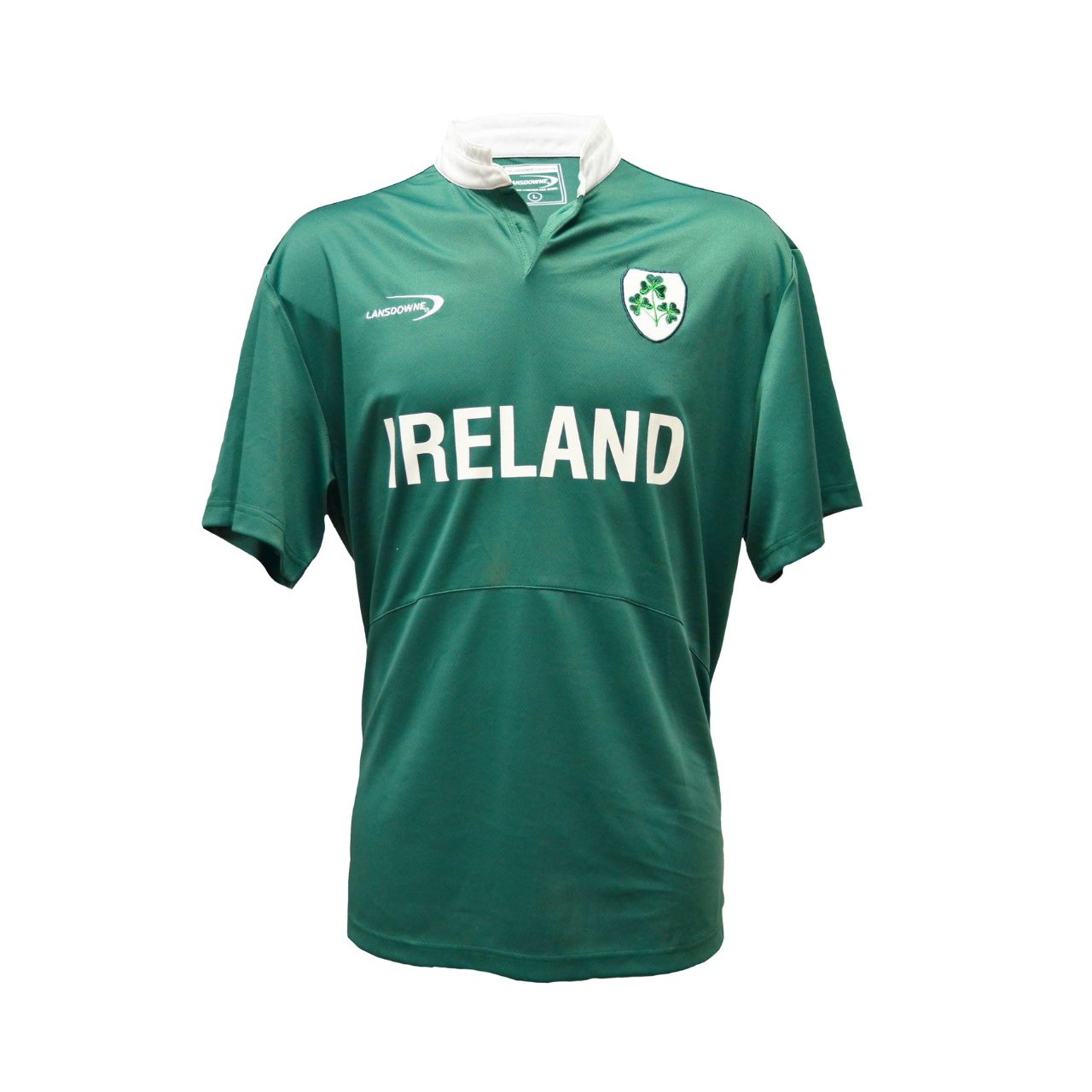 Lansdowne Green Ireland Shamrock Performance Short Sleeve Rugby Shirt  This smooth and comfortable Drylans performance top is made of 100% polyester that wicks away moisture and helps maintain the core temperature, which is ideal for the whole day, especially outdoors on hot days or for outdoor sporting activities.