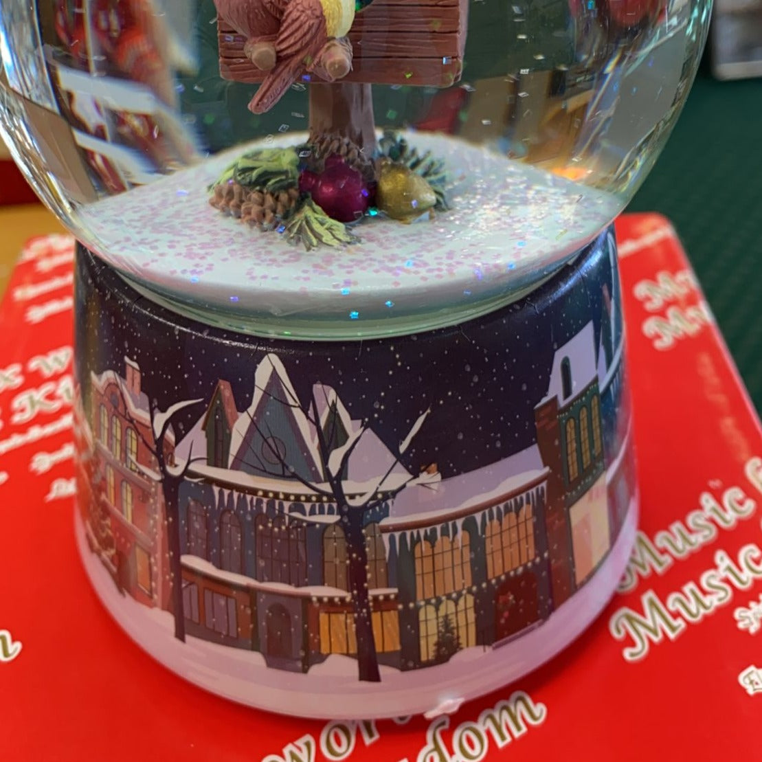 Musicbox World Birdhouse