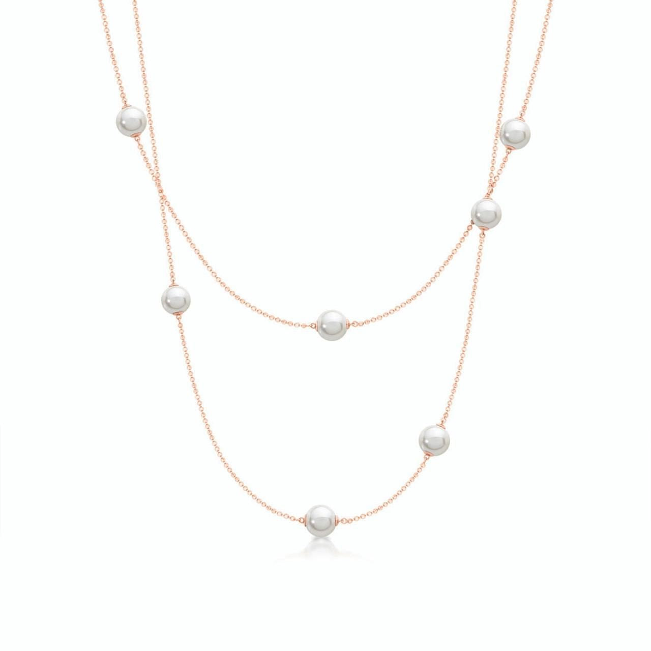 Romi Dublin Rose Gold Necklace Pearls & Chain  The classics are what draw us back time and time again and nothing is more classic than Pearls. We were inspired with this collection to bring a modern twist to a timeless classic.