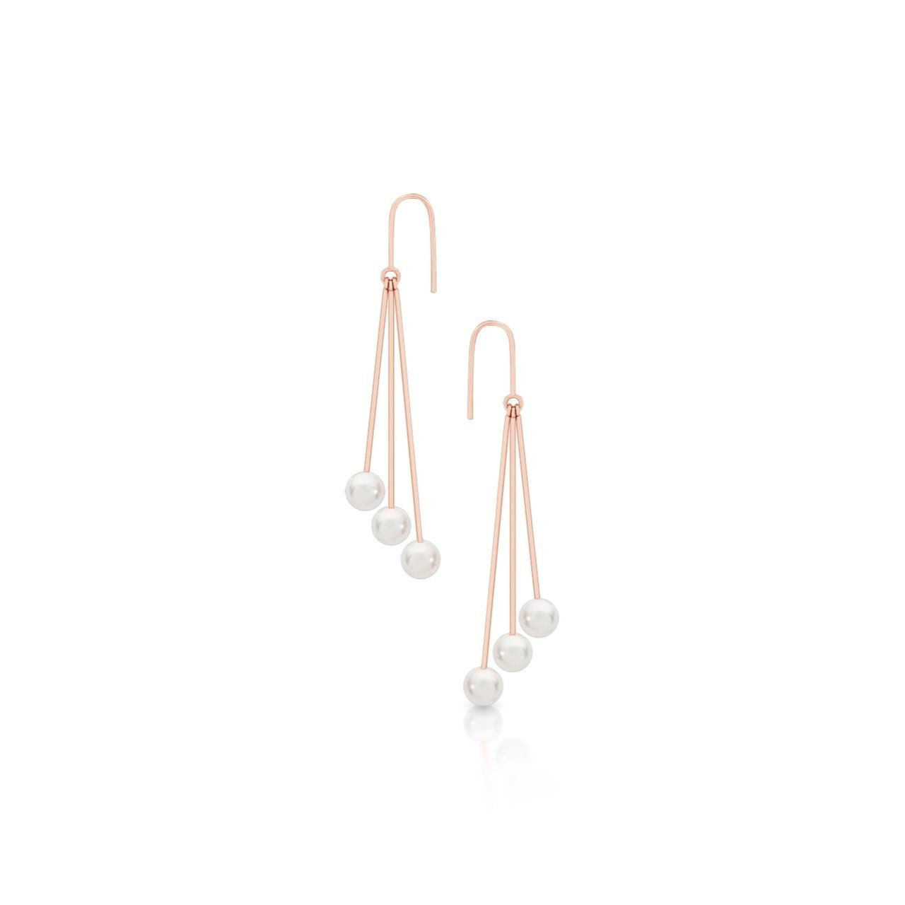 Romi Dublin Rose Gold Pearl Star Burst Earrings  The classics are what draw us back time and time again and nothing is more classic than Pearls. We were inspired with this collection to bring a modern twist to a timeless classic.