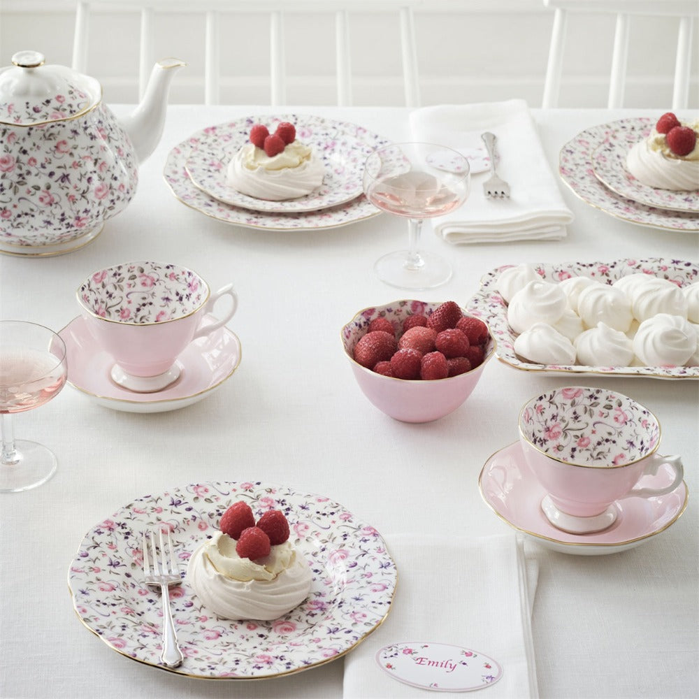 Royal Albert Rose Confetti Vintage Dinner Plate 27CM  Vibrant and vivacious, Rose Confetti is a beautiful new addition to the vintage patterns that have made Royal Albert famous the world over.