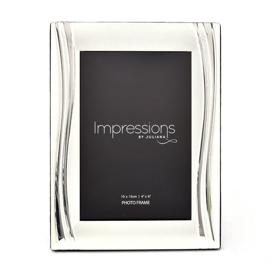 Satin Silver-Plated Photo Frame Shiny Wavy Design 4" x 6"  Preserve a special moment with this beautiful silver-plated photo frame.  Complete with a shiny wave design and a satin finish, this accessory adds a subtle touch of glamour to any spac