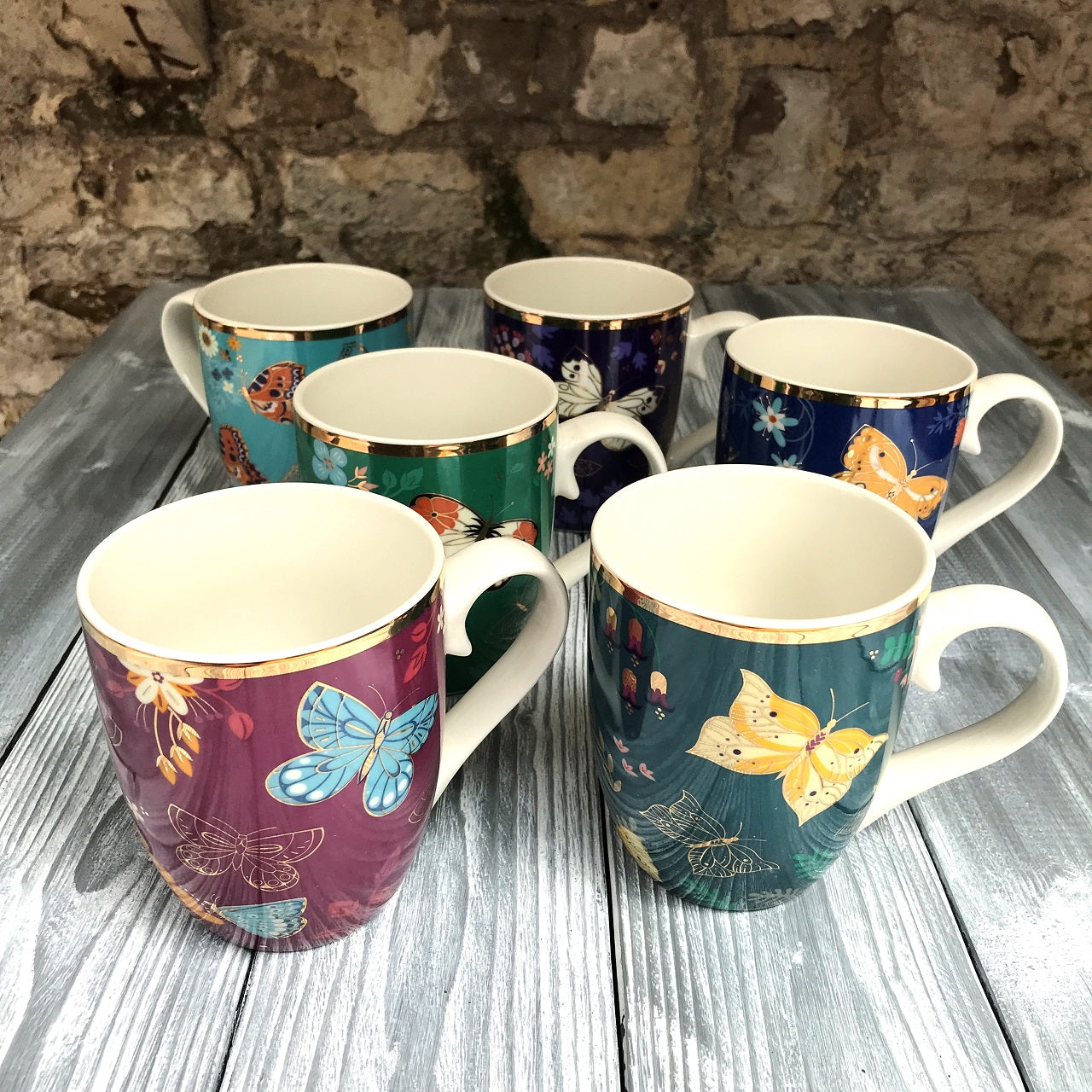 Tipperary Crystal Butterfly Set of 6 Mug Hatbox  Drawing inspiration from urban garden, the Tipperary Crystal Butterfly collection transforms an icon into something modern and unexpected. Playful and elegant, this collection draws from the inherent beauty of the butterfly.