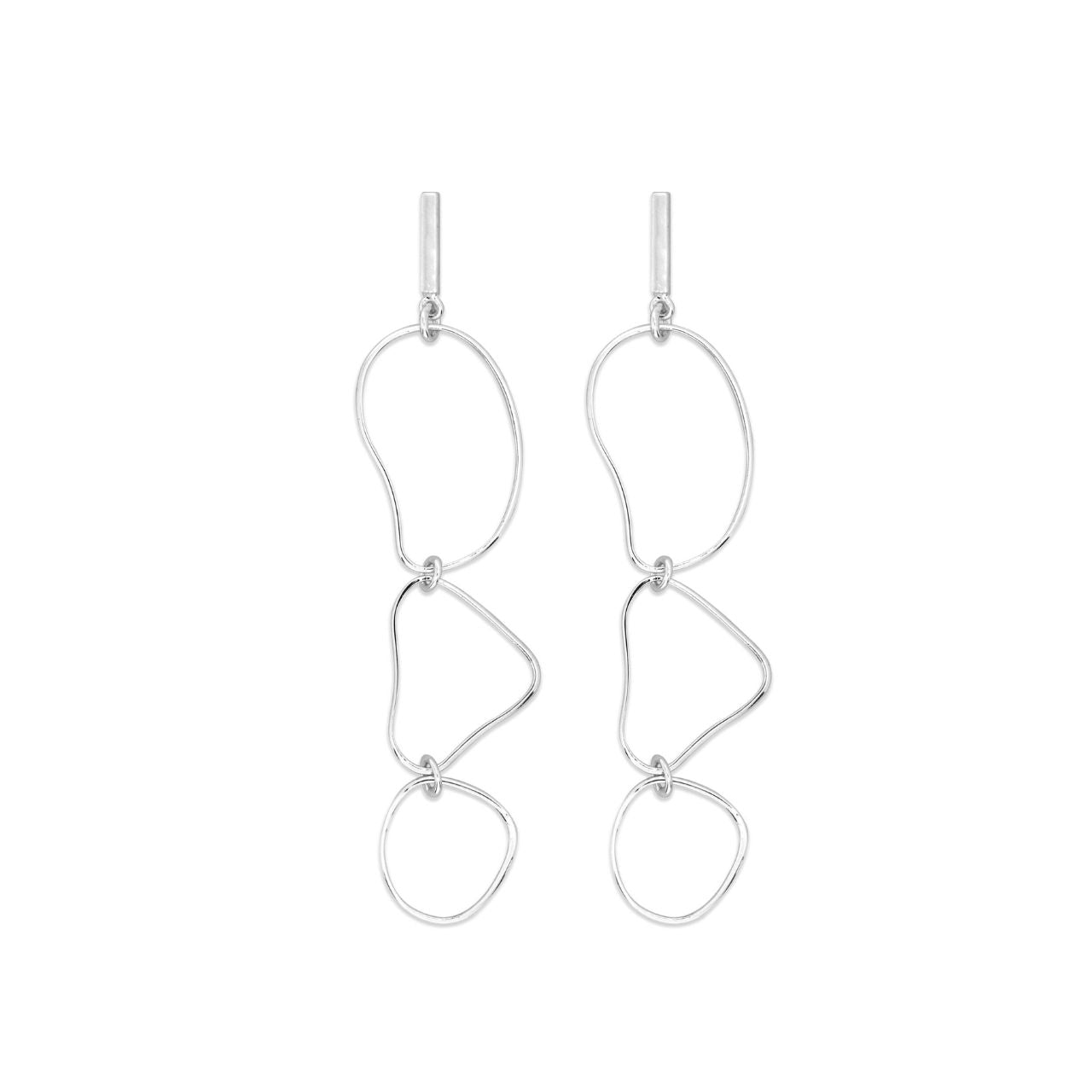 The Tipperary Crystal Skandi jewelry collection is inspired by our love for the simple, clean lines of Scandinavian design. This is reflected in the culture and design throughout this part of the world with structured shapes and simple lines