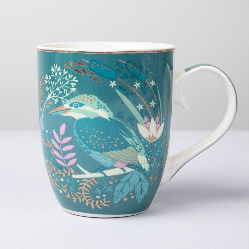 Tipperary Crystal Kingfisher Single Birdy Mug  New to our collection, these individual mugs come beautifully illustrated and presented in a rigid Tipperary Crystal gift box. Makes a wonderful gift to be enjoyed over a peaceful cup of their favourite beverage.